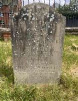 Walker gravestone ©Michaela peters